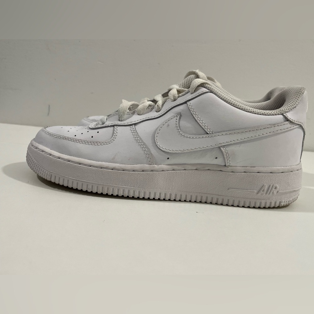 Nike, Air Force 1 Low LE Triple White GS, 7Y